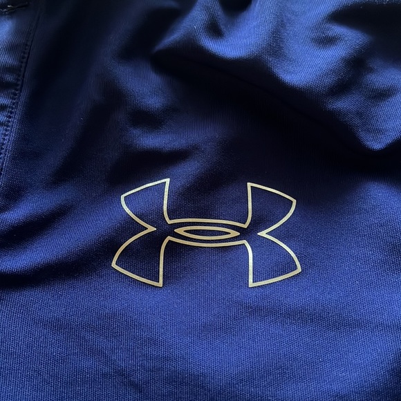 Men’s Under Armour Polo - Picture 2 of 3